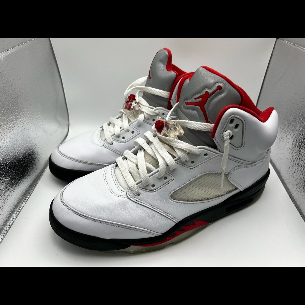Jordan 5 Retro ‘Fire Red’ 2020